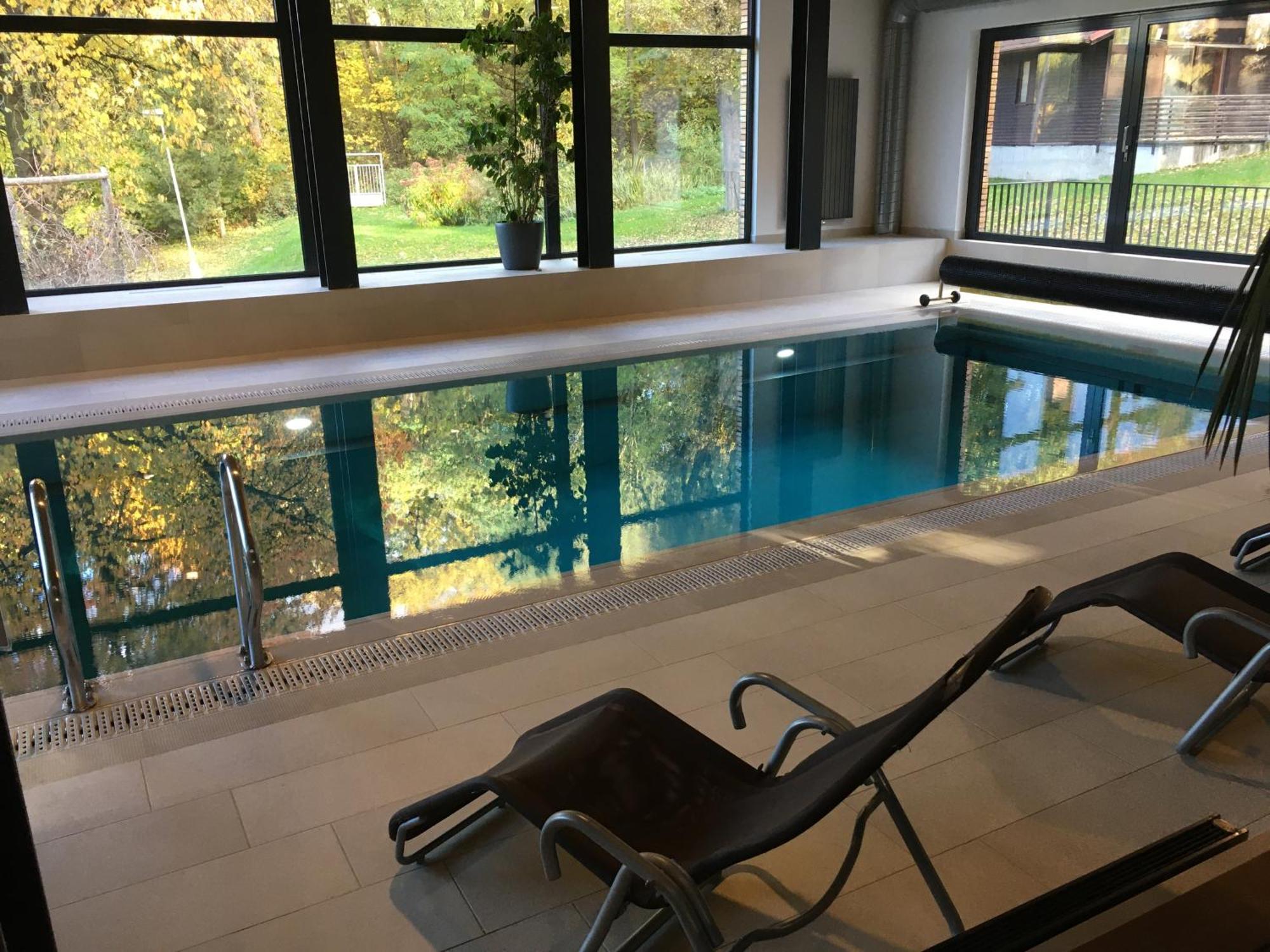 Sporthotel Barborka Hluboká nad Vltavou Екстериор снимка